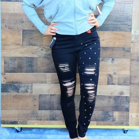 Boom Boom Jeans Denim - Sale 🎈Boom Boom black distressed skinny jeans